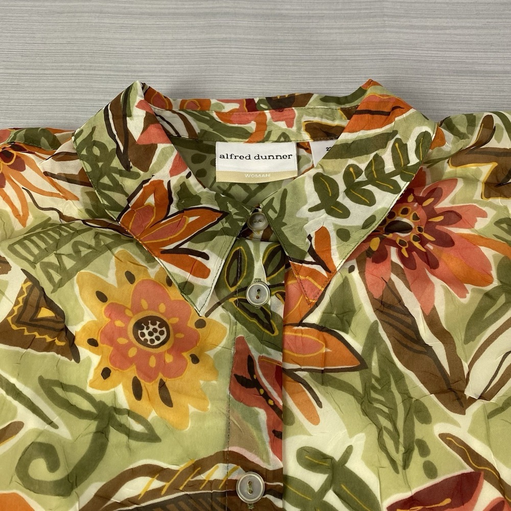 Alfred Dunner Button Up Blouse Women's 22W Green Floral Short Sleeve NWT - Picture 4 of 13